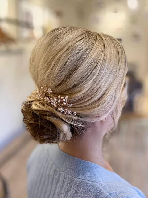 Bridal hair and makeup styling by Jessica-Jade, Cambridgeshire