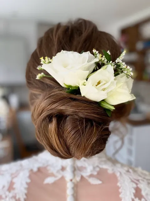 Bridal hair and makeup styling by Jessica-Jade, Cambridgeshire