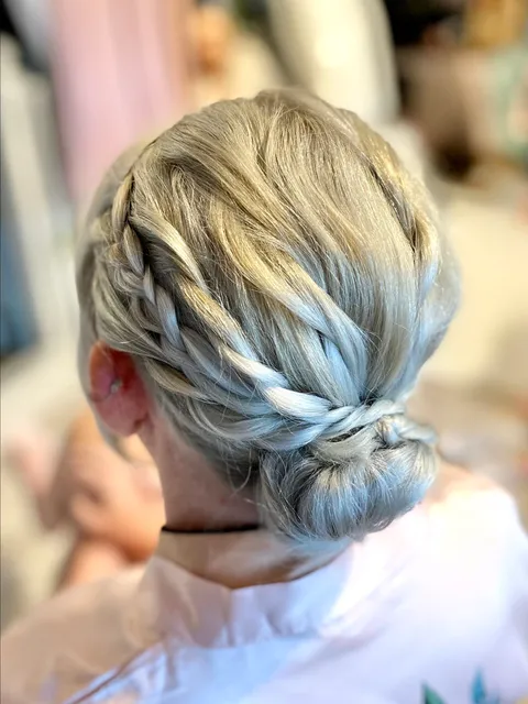 Bridal hair and makeup styling by Jessica-Jade, Cambridgeshire